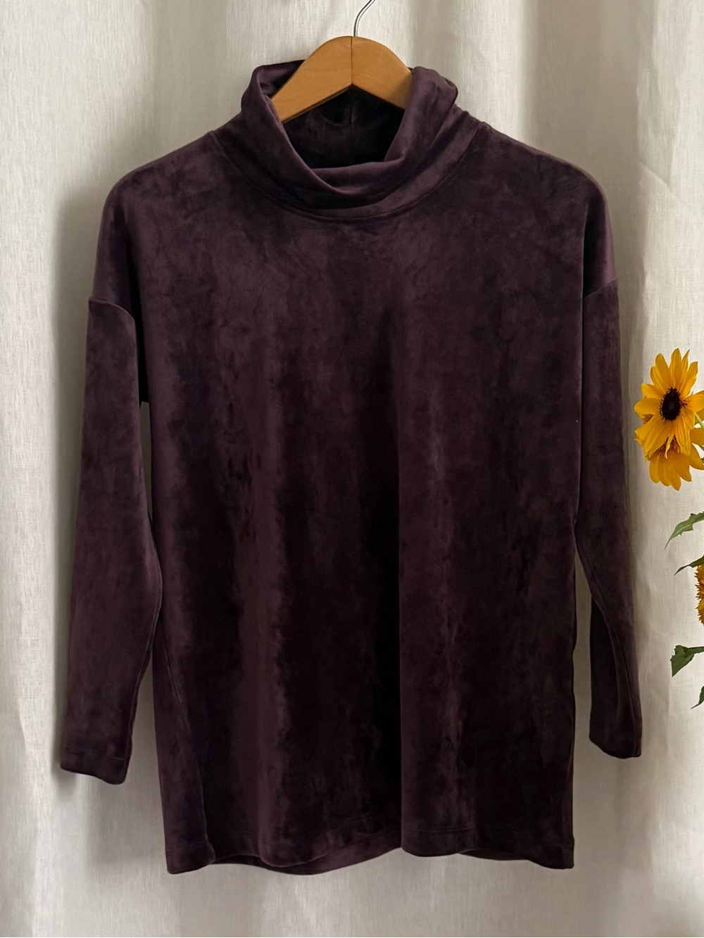 NWT J Jill Turtleneck Sweater Top SP Black Violet Purple Plush Stretch Tunic